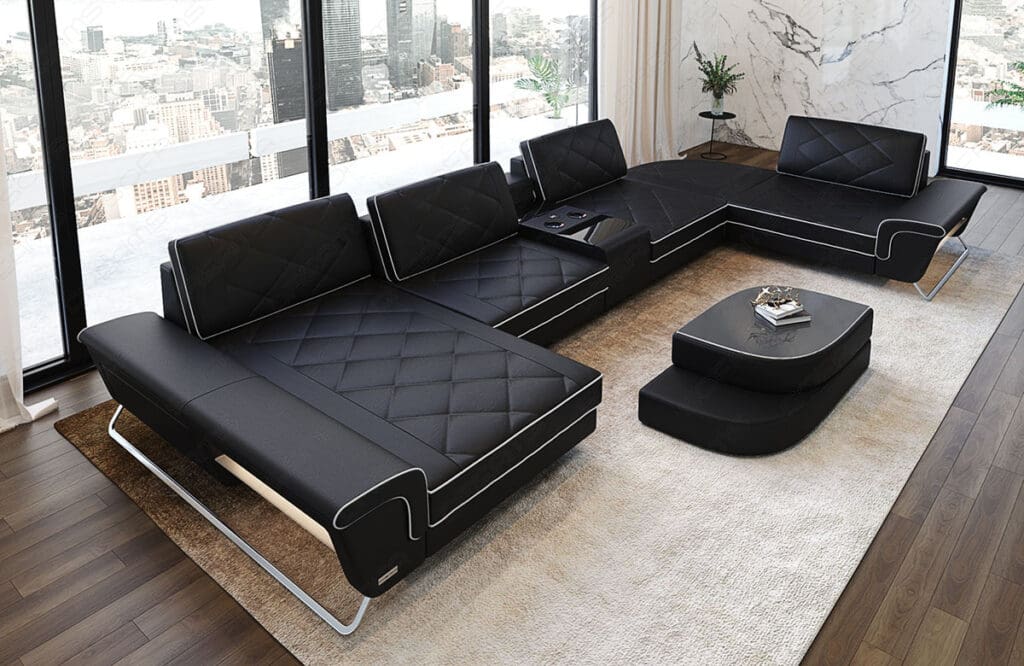 Sofa Ferrara mit USB und LED aber auch einer Multifunktionskonsole

